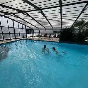  Camping Mobil Confort Xl,camping La Pommeraie, Piscine Et Ocean, Concarneau Et Pont Aven